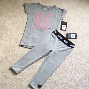 NIKE GIRLS TUNIC TOP AND MATCHING LEGGINGS